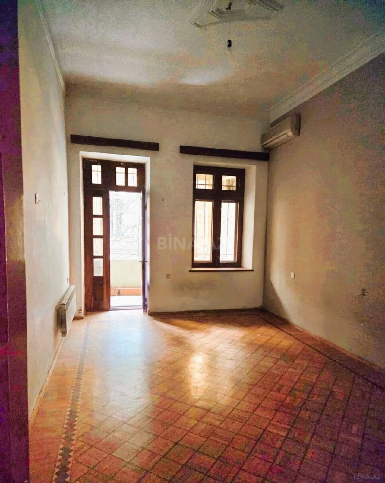 Kirayə verilir 5 otaqlı ofis 250 m²