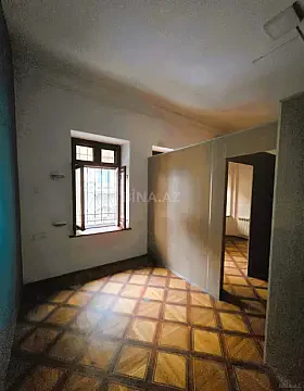 Kirayə verilir 5 otaqlı ofis 250 m²