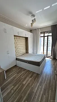 Kirayə verilir 2 otaqlı mənzil 50 m²
