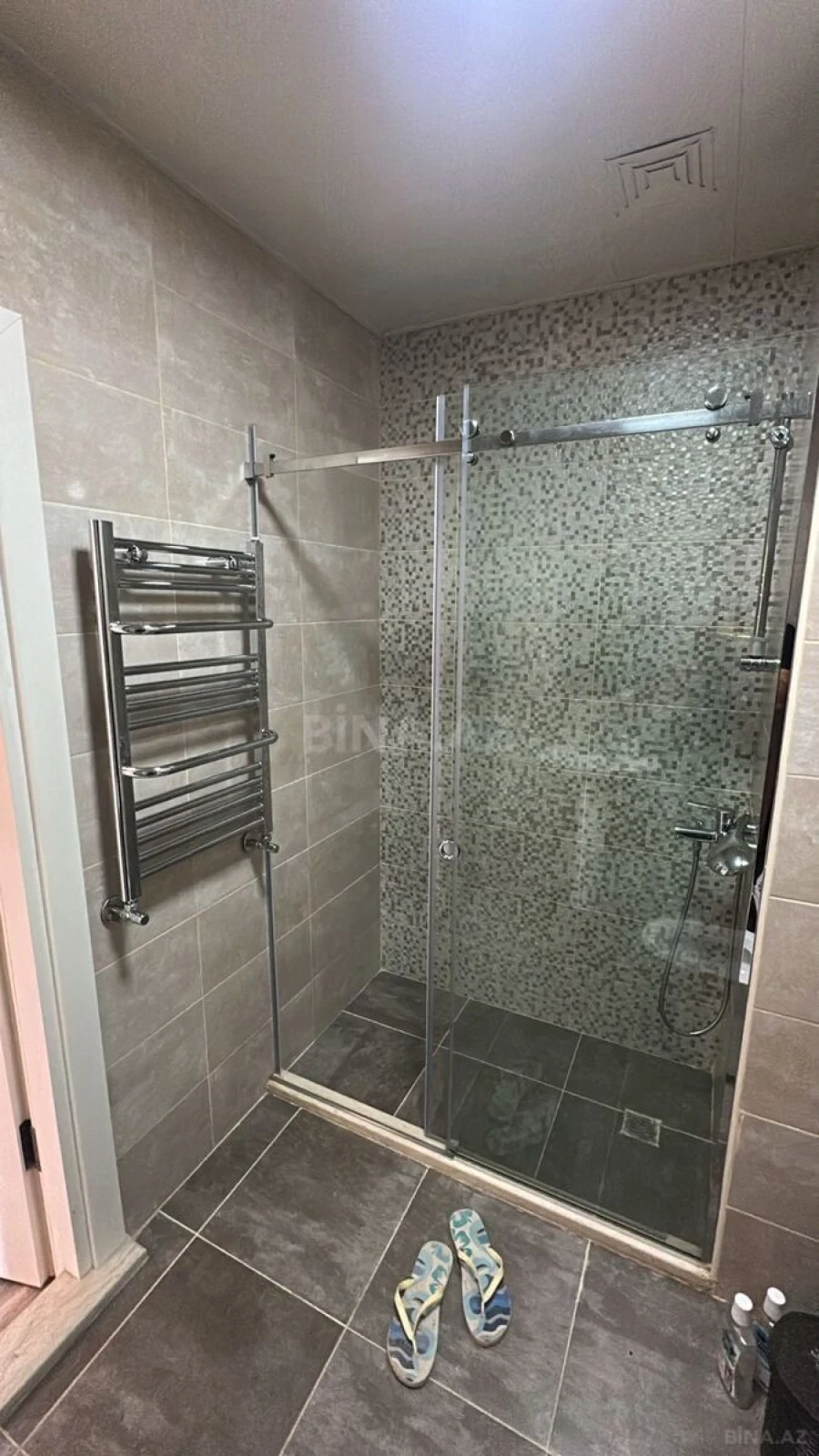 Kirayə verilir 2 otaqlı mənzil 50 m²