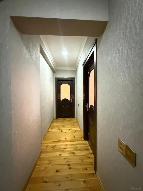 Satılır 3 otaqlı mənzil 120 m²