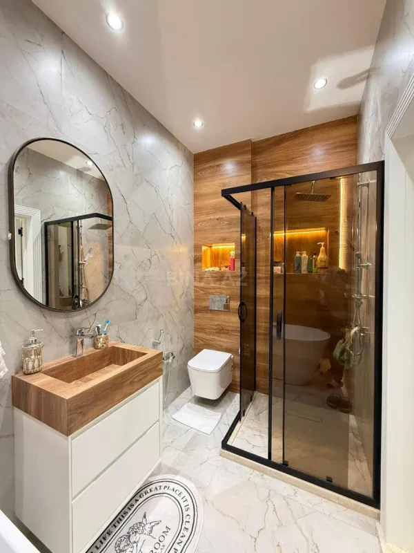 Satılır 2 otaqlı mənzil 67 m²