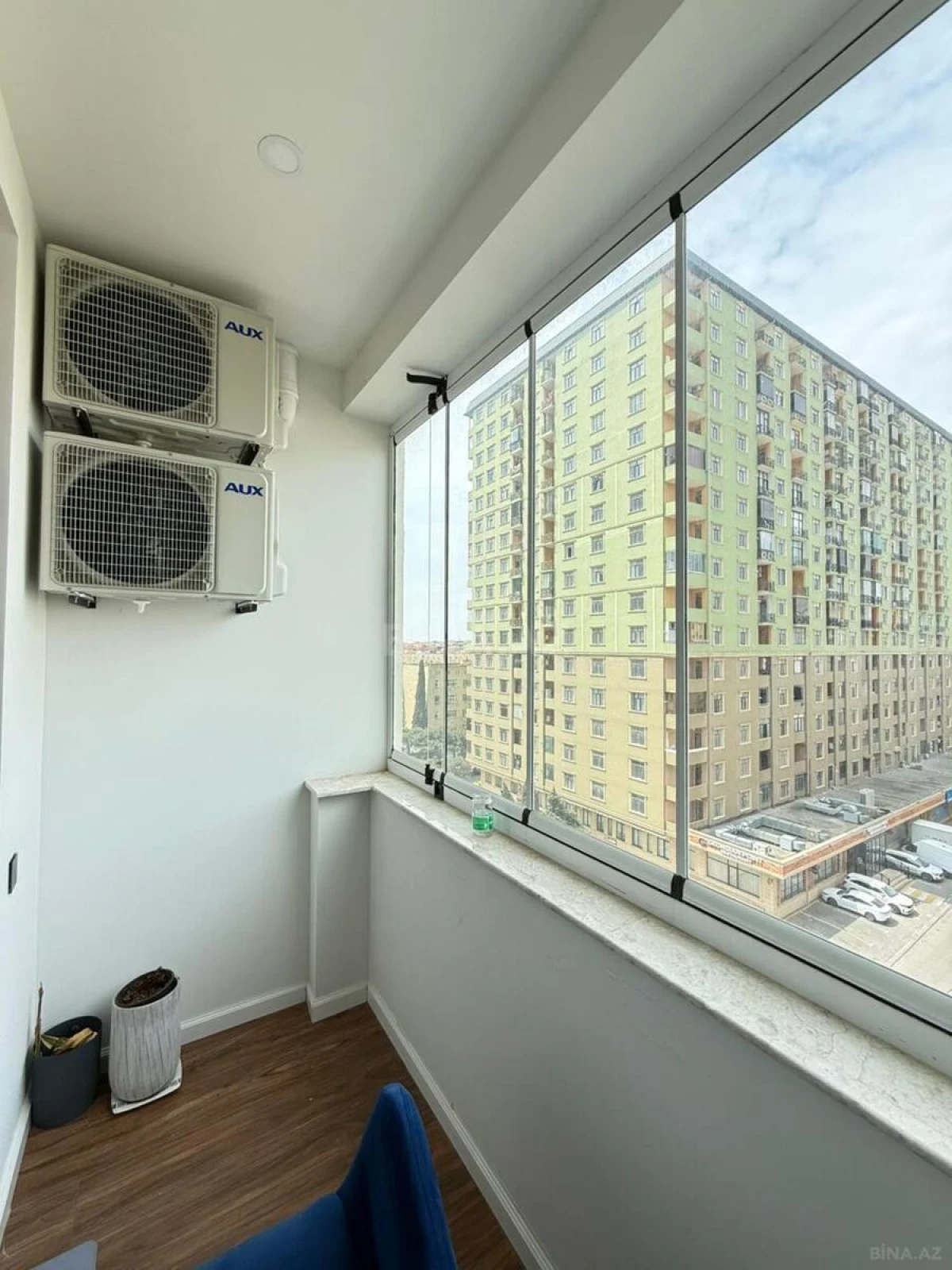 Satılır 2 otaqlı mənzil 67 m²