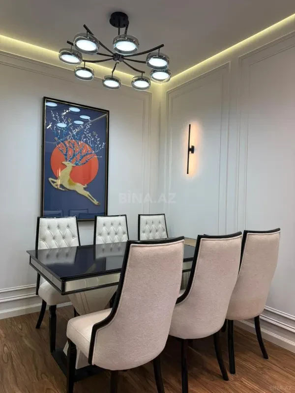 Satılır 2 otaqlı mənzil 67 m²