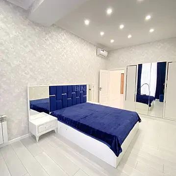 Kirayə verilir 3 otaqlı mənzil 120 m²