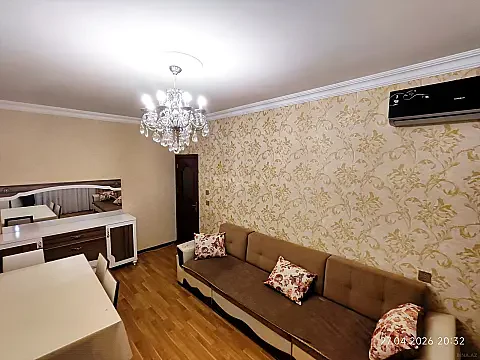 Kirayə verilir 2 otaqlı mənzil 60 m²