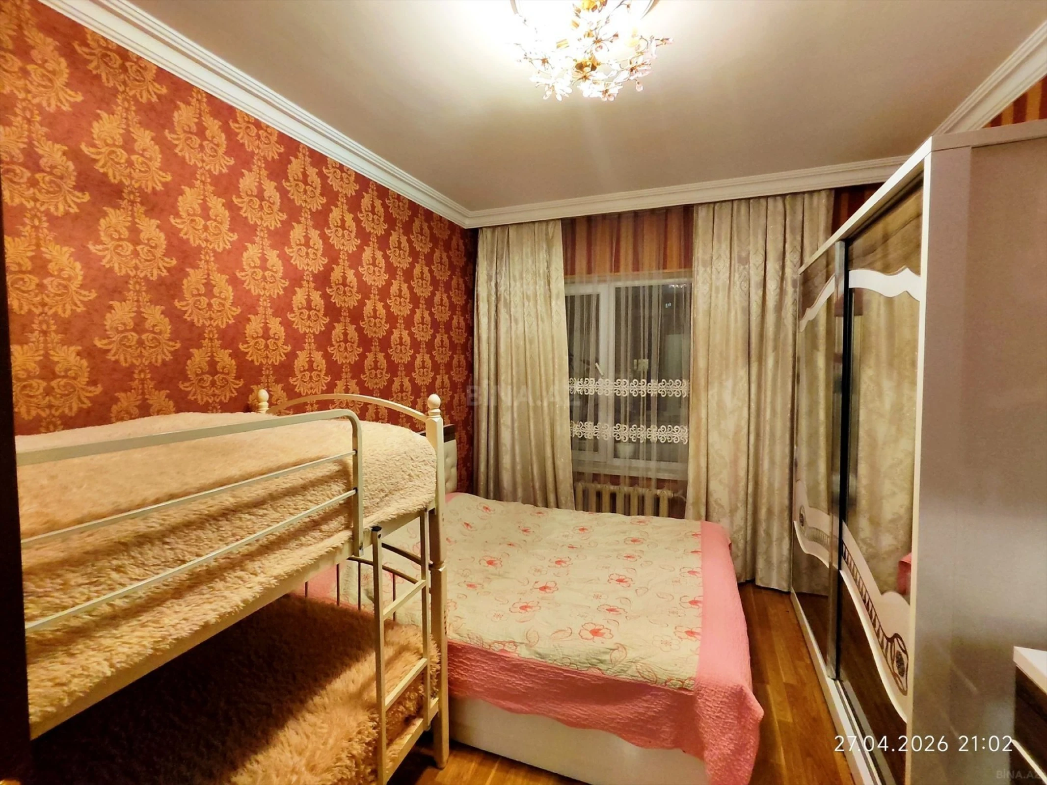 Kirayə verilir 2 otaqlı mənzil 60 m²