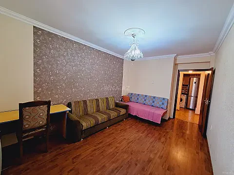 Kirayə verilir 2 otaqlı mənzil 65 m²
