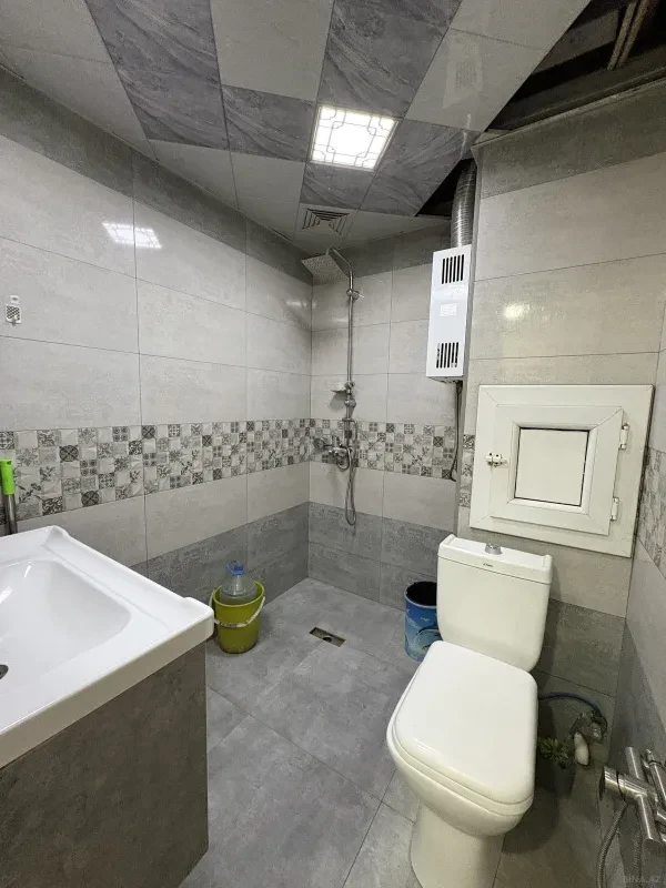 Kirayə verilir 2 otaqlı mənzil 45 m²