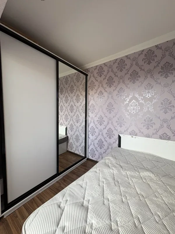 Kirayə verilir 2 otaqlı mənzil 45 m²
