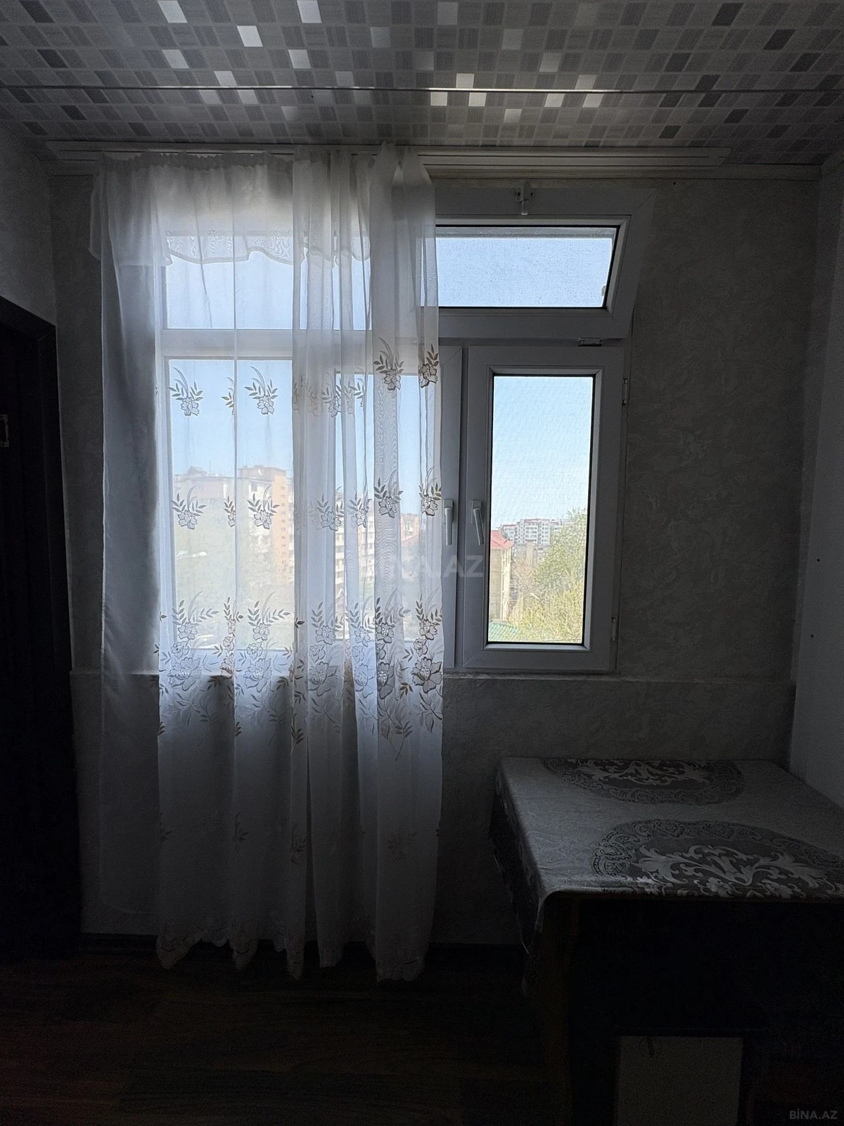 Kirayə verilir 2 otaqlı mənzil 45 m²