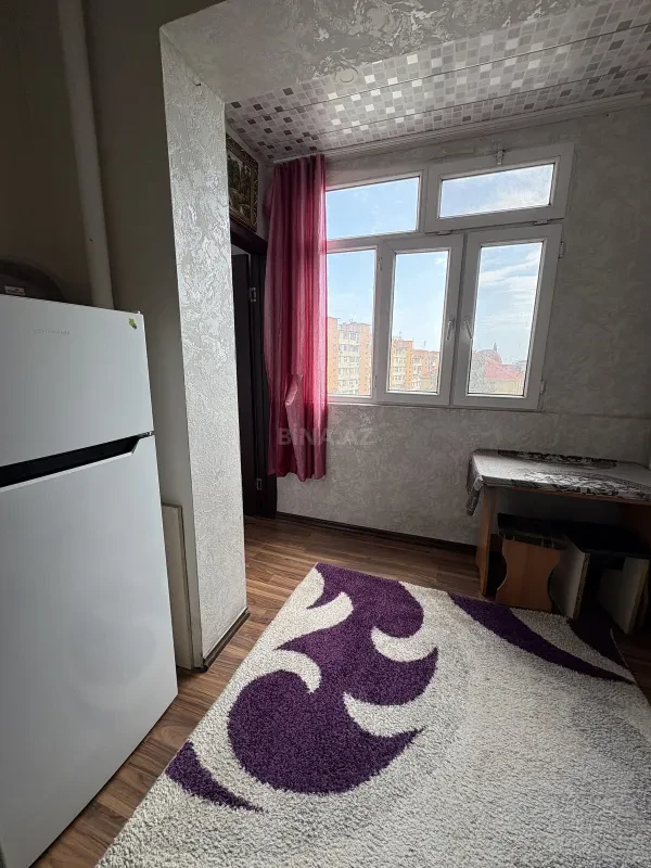 Kirayə verilir 2 otaqlı mənzil 45 m²