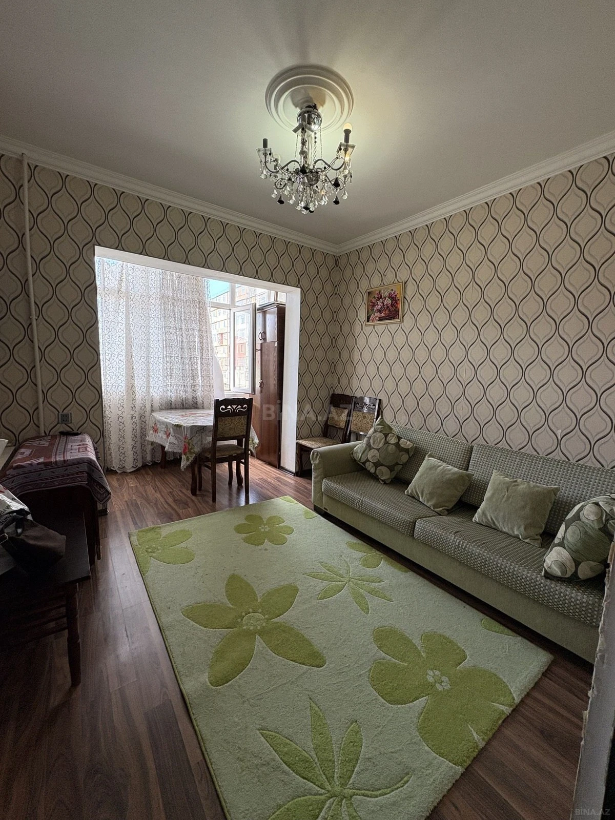Kirayə verilir 2 otaqlı mənzil 45 m²