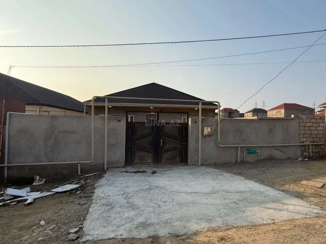 Kirayə verilir 3 otaqlı həyət evi 101 m²