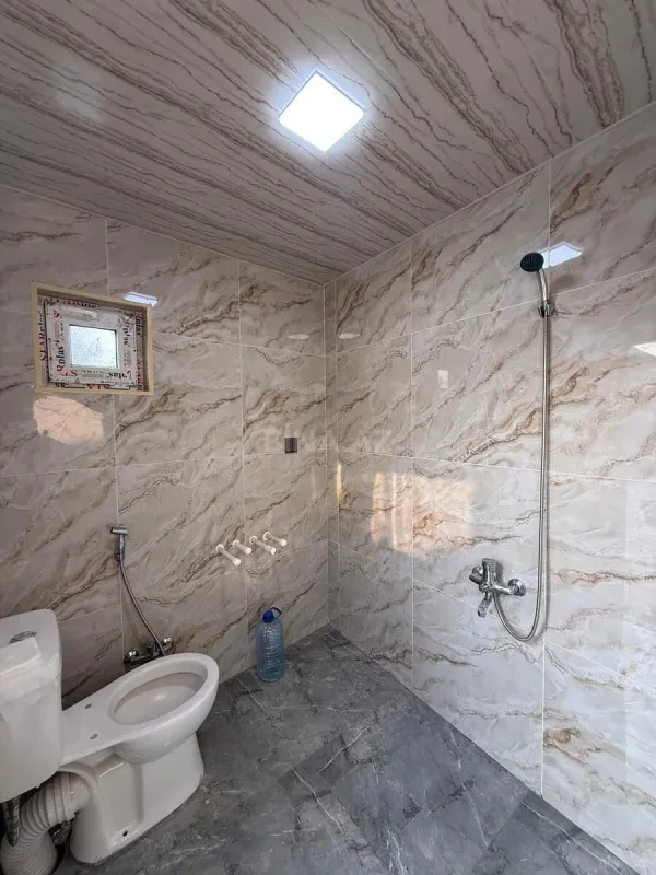 Kirayə verilir 3 otaqlı həyət evi 101 m²