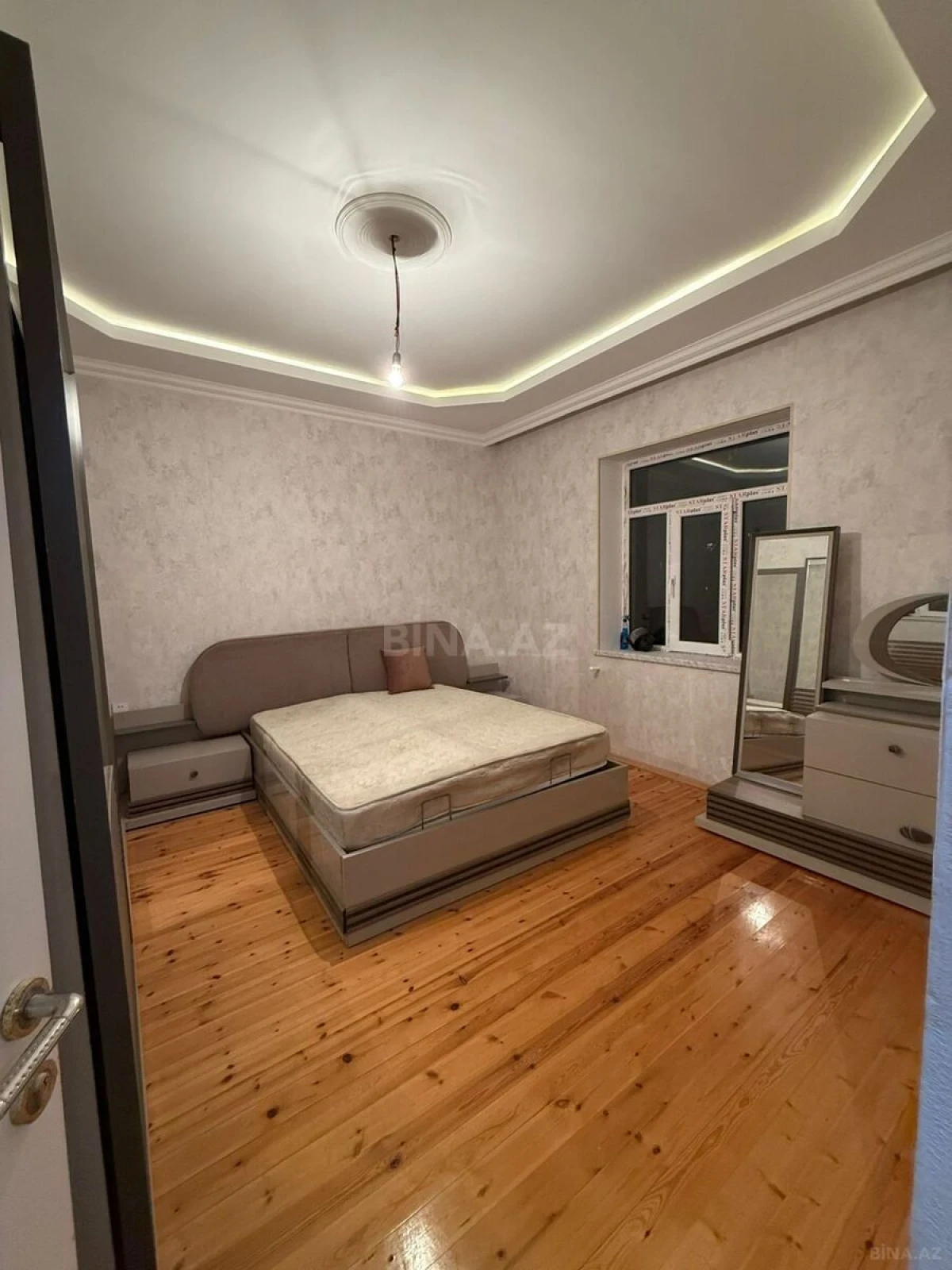 Kirayə verilir 3 otaqlı həyət evi 101 m²