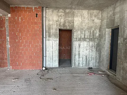 Satılır 3 otaqlı mənzil 146 m²