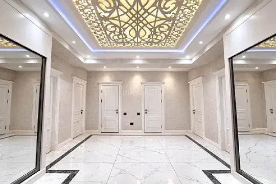 Satılır 3 otaqlı mənzil 165 m²