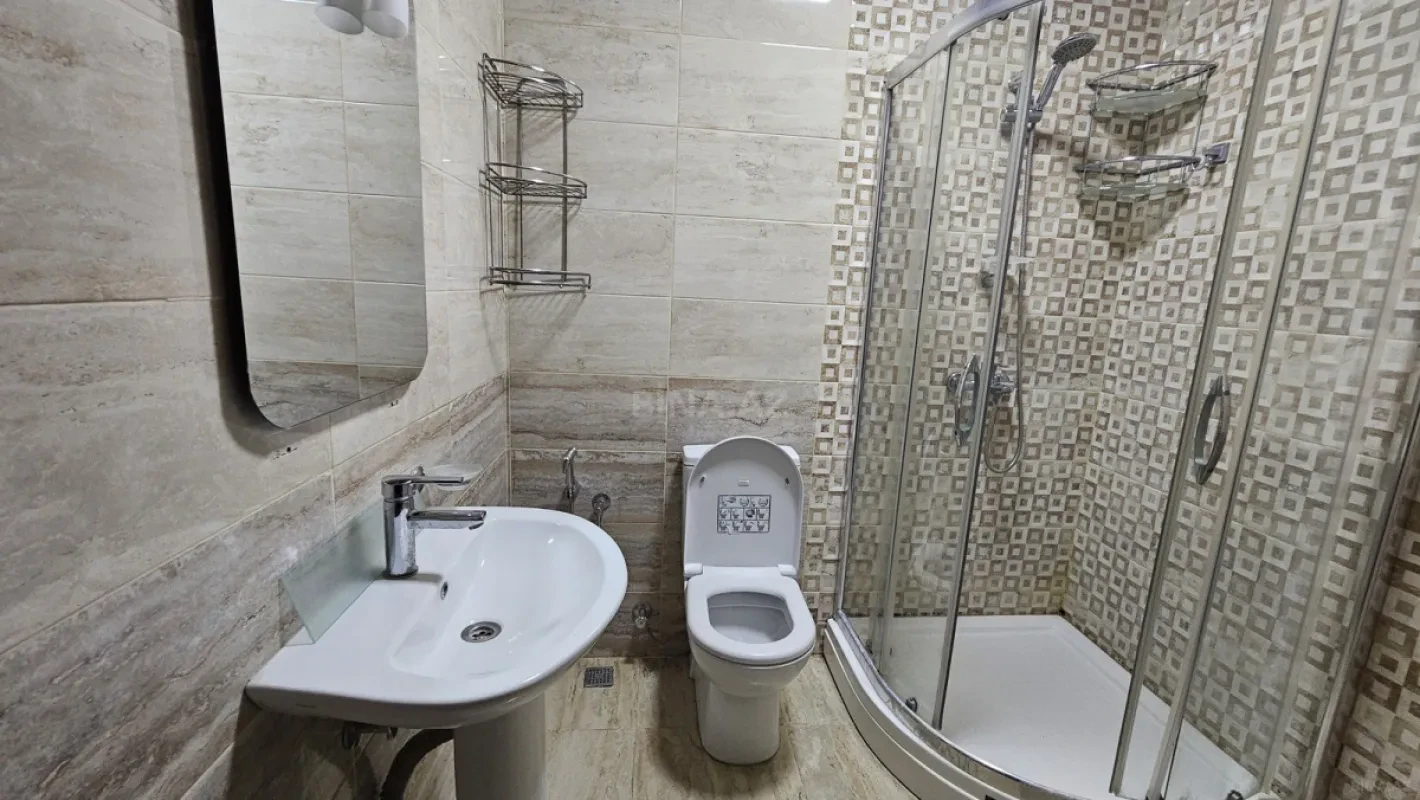 Kirayə verilir 2 otaqlı mənzil 50 m²