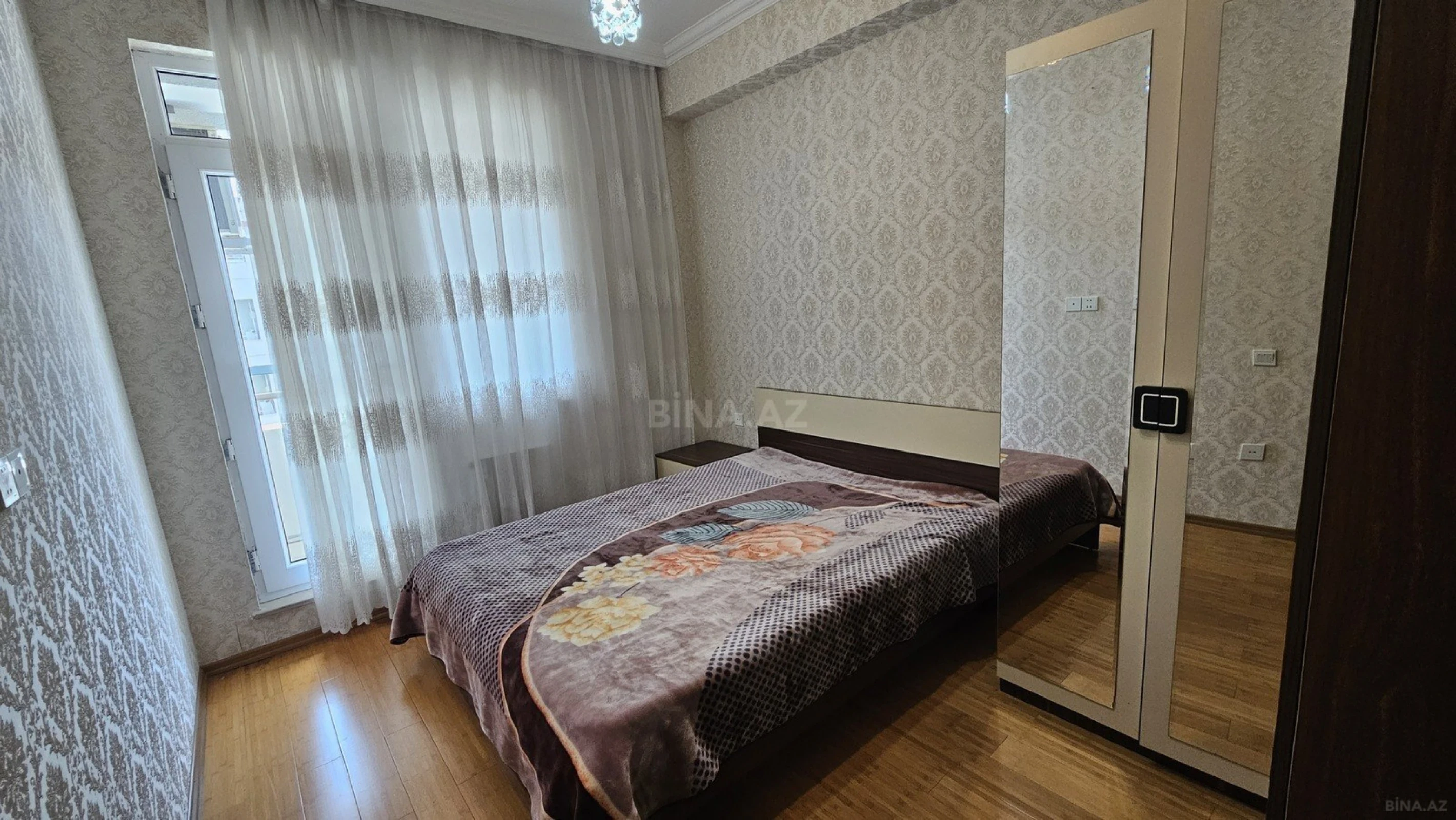 Kirayə verilir 2 otaqlı mənzil 50 m²