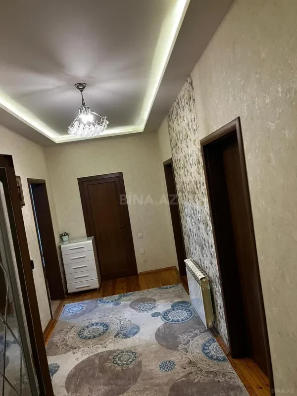 Satılır 4 otaqlı həyət evi 100 m²