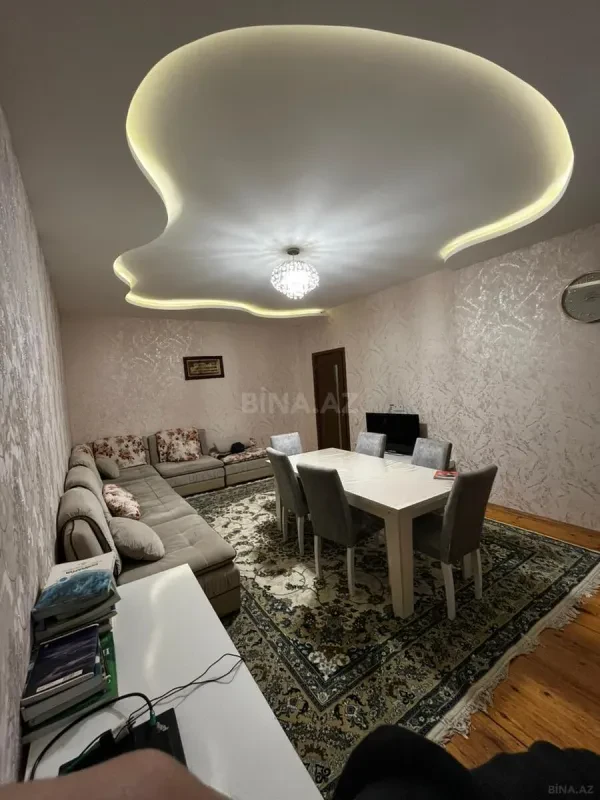 Satılır 4 otaqlı həyət evi 100 m²