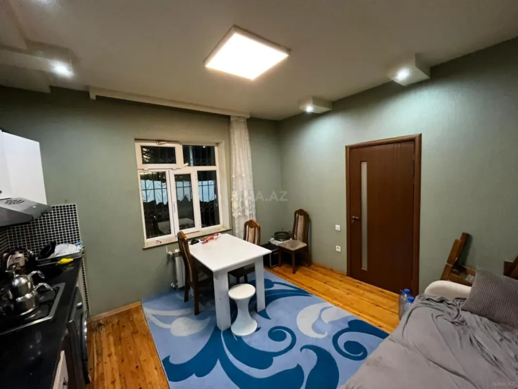 Satılır 4 otaqlı həyət evi 100 m²