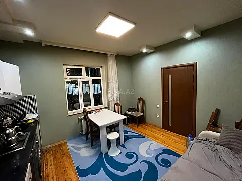 Satılır 4 otaqlı həyət evi 100 m²