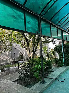 Satılır 4 otaqlı həyət evi 100 m²