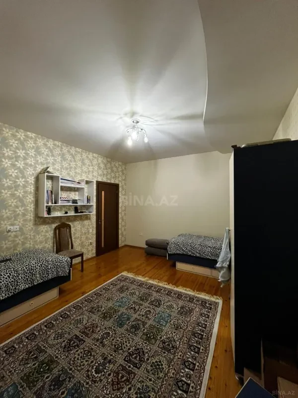 Satılır 4 otaqlı həyət evi 100 m²