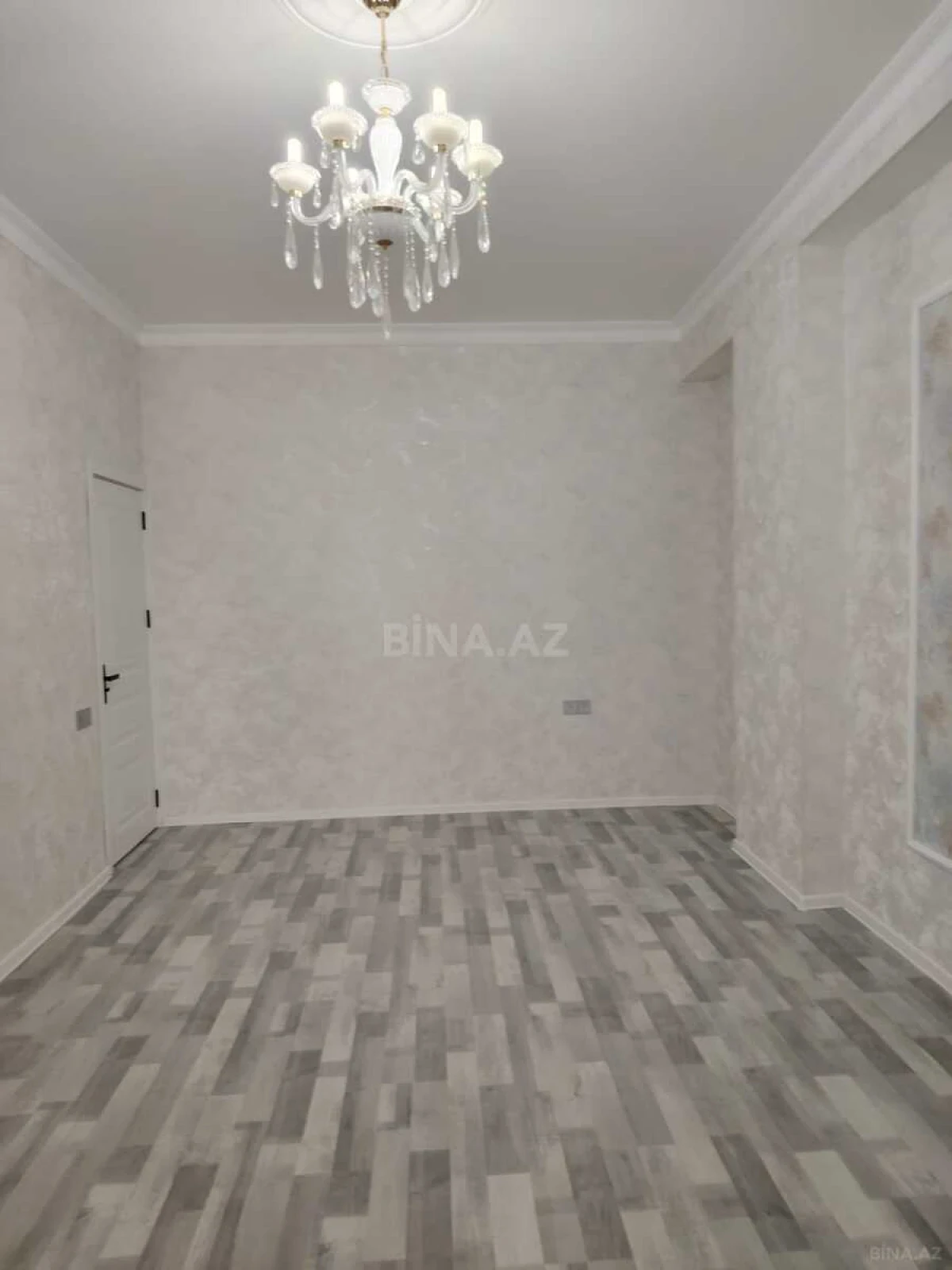 Satılır 2 otaqlı mənzil 59 m²