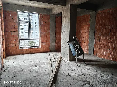 Satılır 1 otaqlı mənzil 62 m²