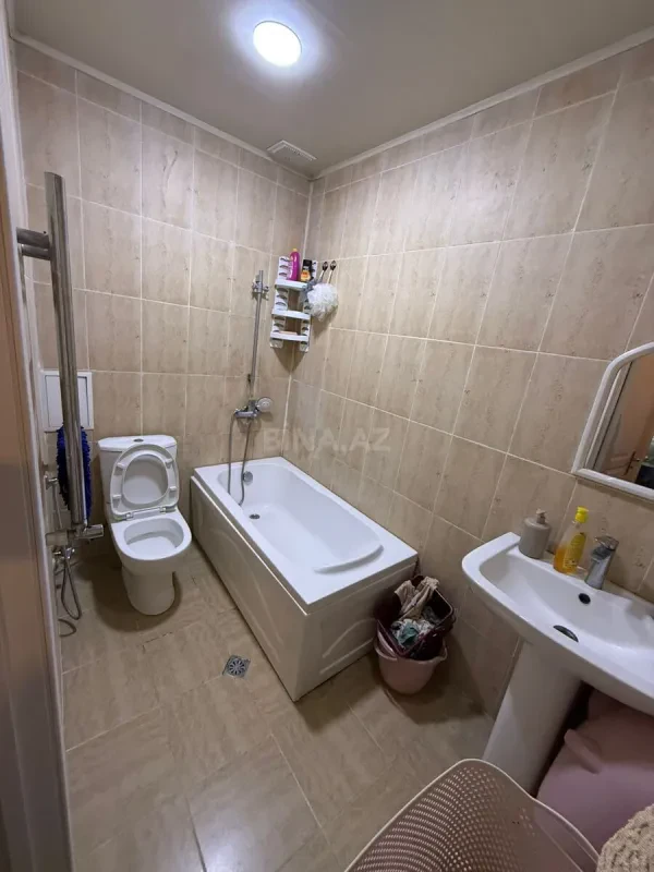 Satılır 1 otaqlı mənzil 41 m²