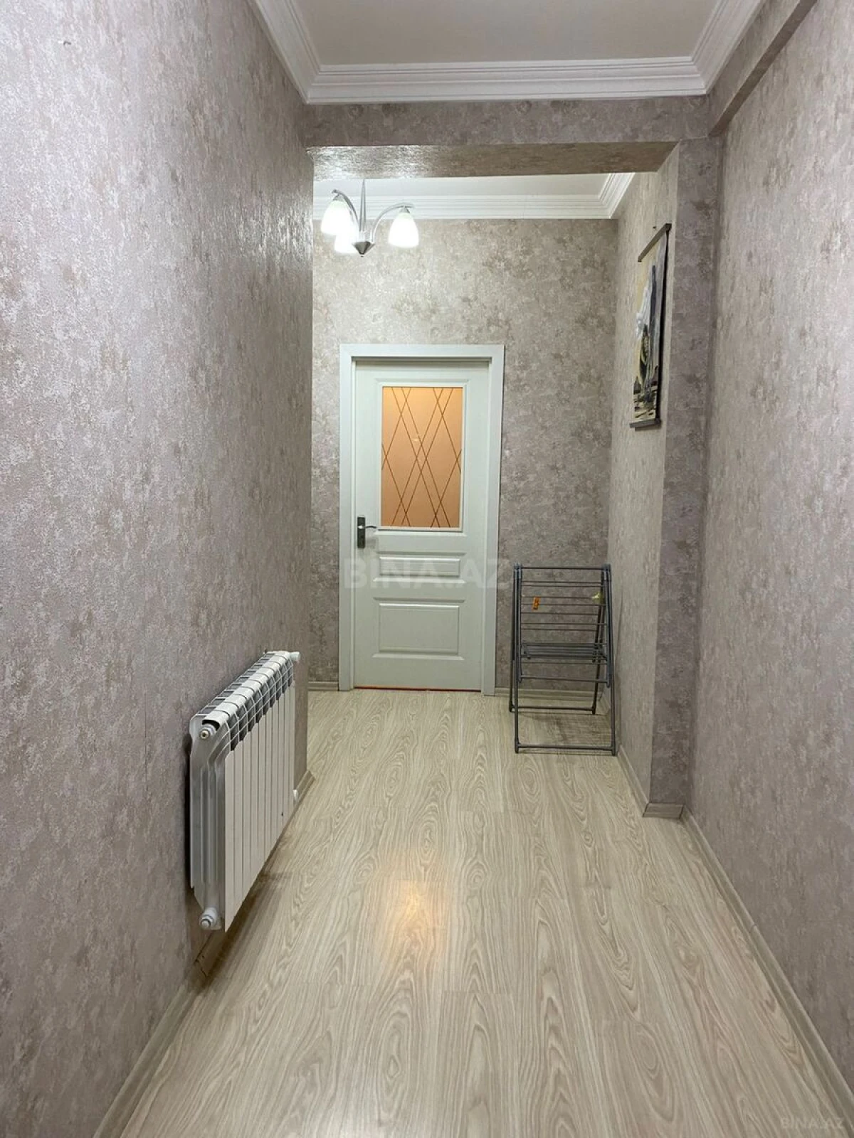 Kirayə verilir 2 otaqlı mənzil 100 m²