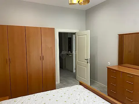 Kirayə verilir 2 otaqlı mənzil 60 m²