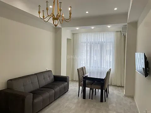 Kirayə verilir 2 otaqlı mənzil 60 m²