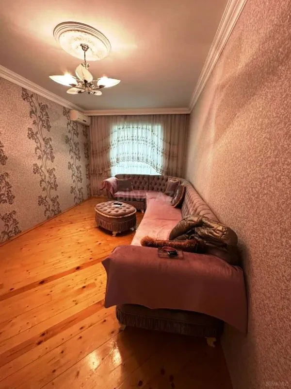 Satılır 2 otaqlı mənzil 60 m²
