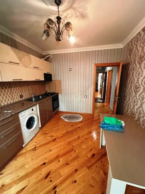 Satılır 2 otaqlı mənzil 60 m²