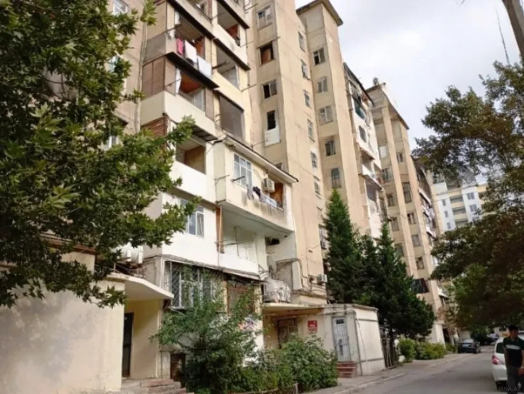 Satılır 2 otaqlı mənzil 60 m²
