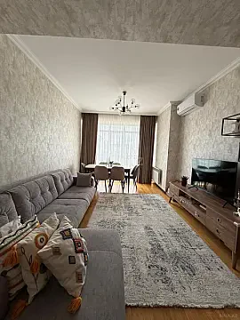 Satılır 2 otaqlı mənzil 70 m²