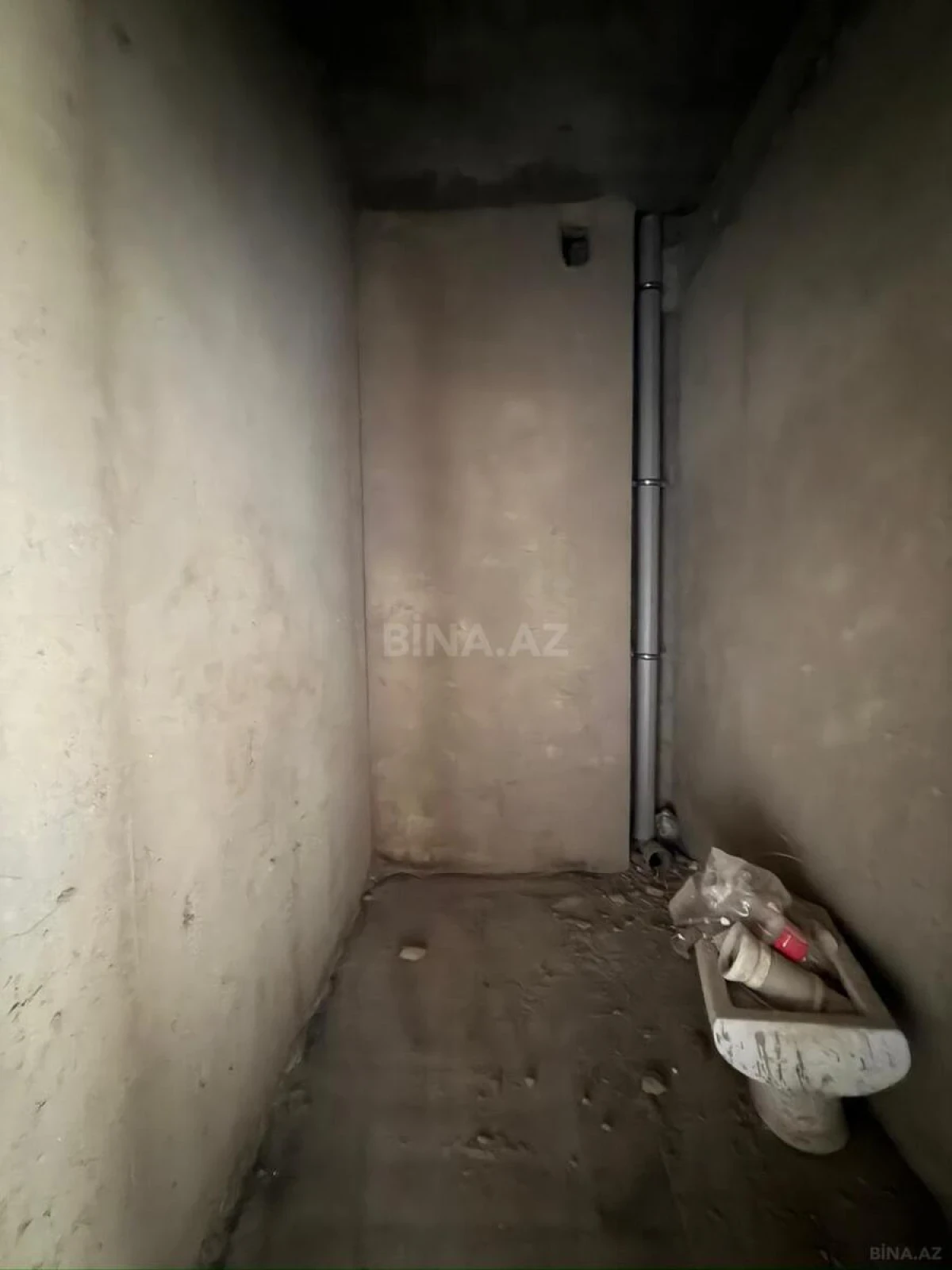 Satılır 4 otaqlı mənzil 231 m²