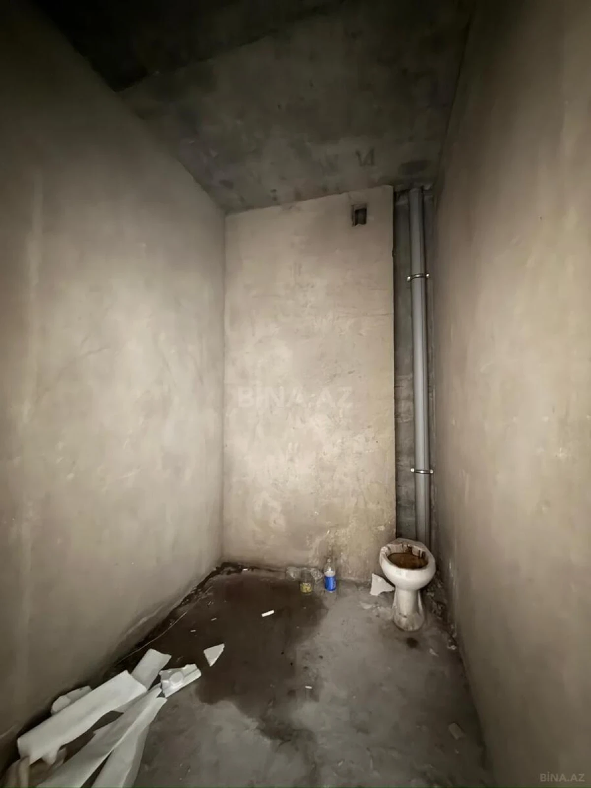 Satılır 4 otaqlı mənzil 231 m²