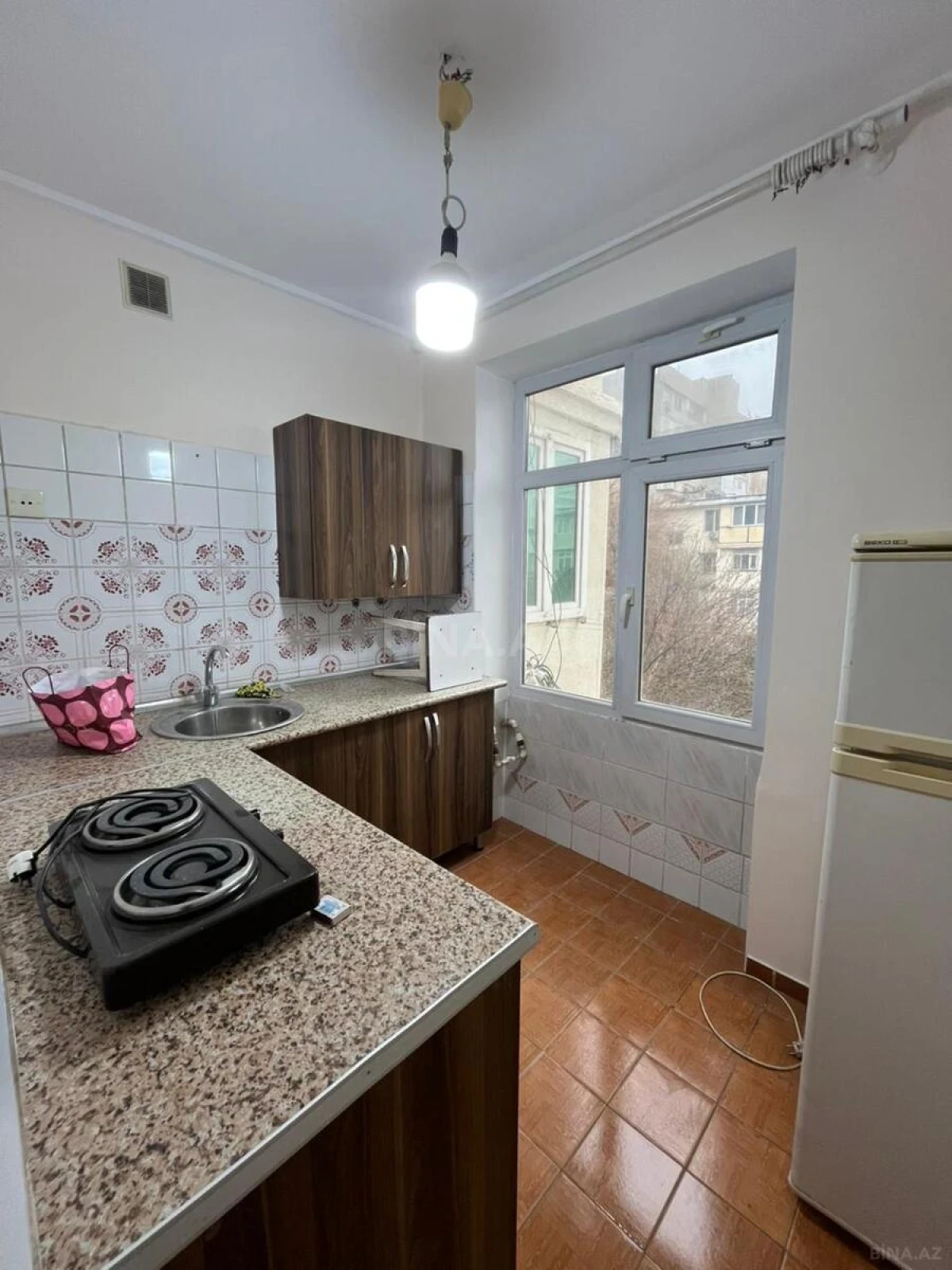 Kirayə verilir 1 otaqlı mənzil 38 m²