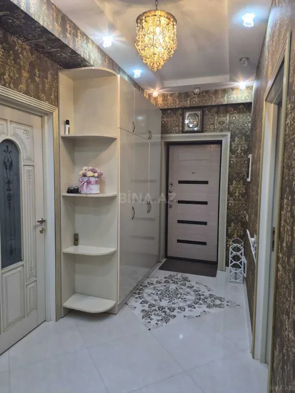 Satılır 3 otaqlı mənzil 95.1 m²