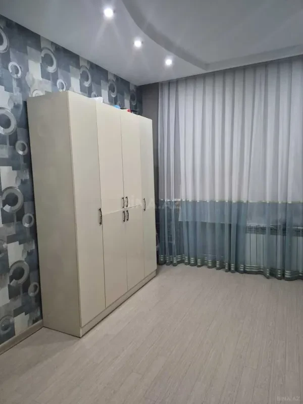 Satılır 3 otaqlı mənzil 95.1 m²