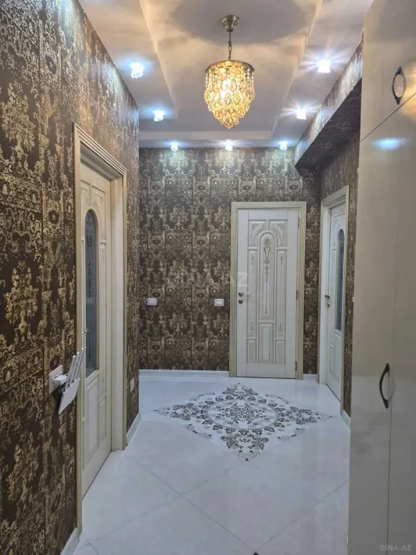 Satılır 3 otaqlı mənzil 95.1 m²