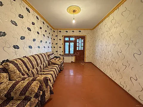 Satılır 3 otaqlı mənzil 72 m²