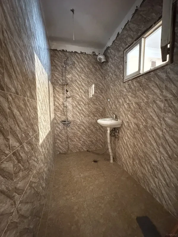 Satılır 3 otaqlı mənzil 72 m²