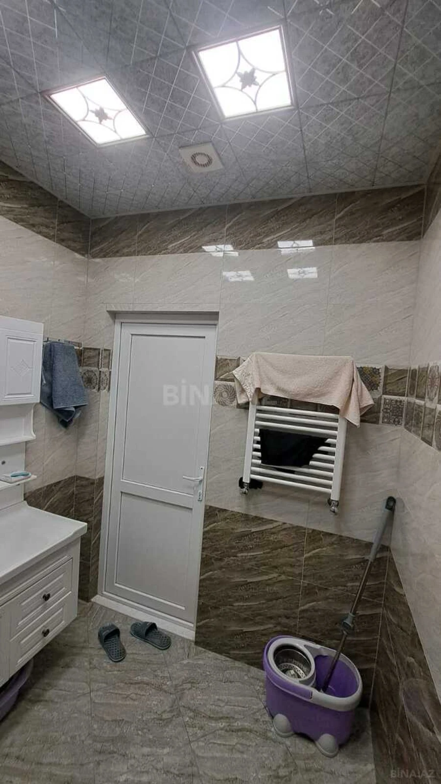 Satılır 3 otaqlı mənzil 133 m²