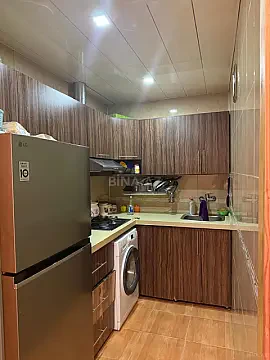 Satılır 1 otaqlı mənzil 67 m²